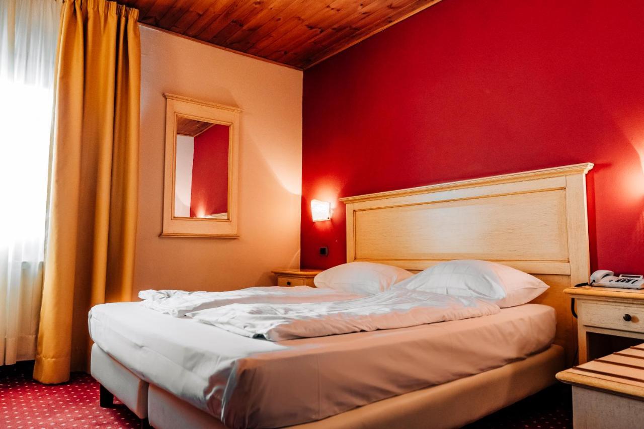 Hotel Bellavista ポンテ・ディ・レーニョ エクステリア 写真