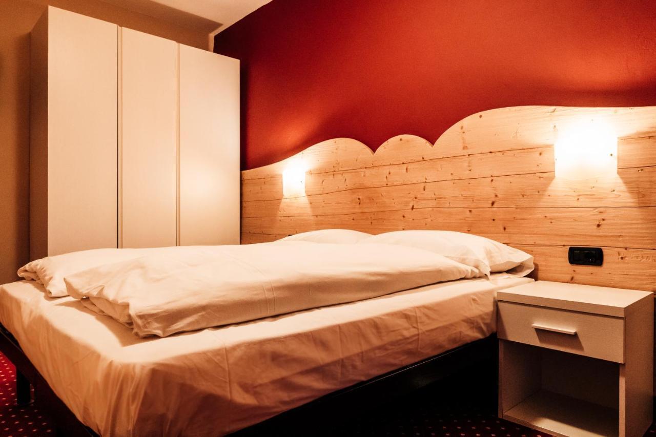 Hotel Bellavista ポンテ・ディ・レーニョ エクステリア 写真